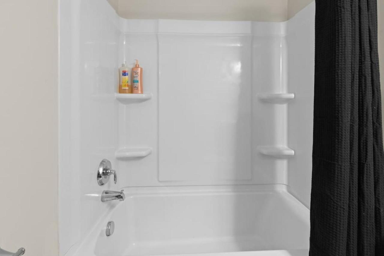 Affordable 2-Br Heart Of Detroit Apartment Екстериор снимка